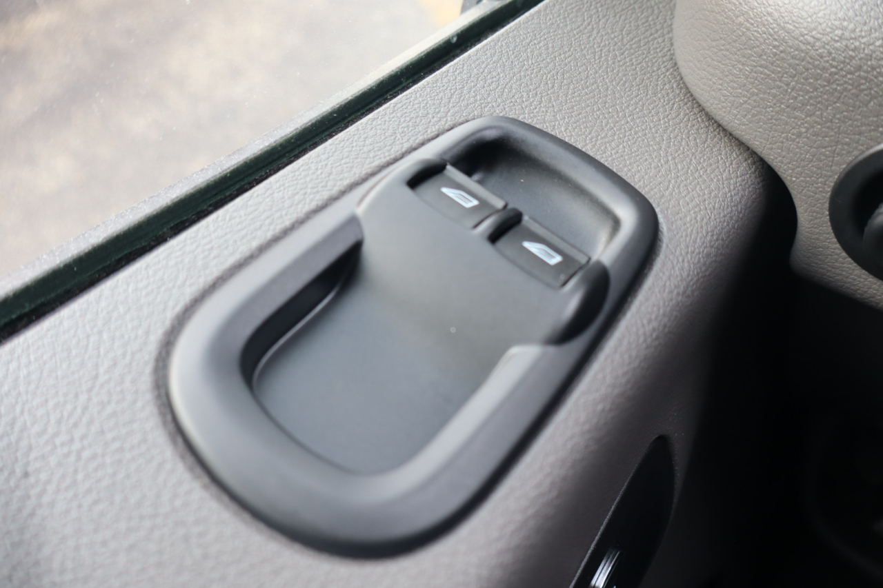 Ford Transit Passenger Wagon T-350 148" Med Roof XLT Sliding RH Dr 2023