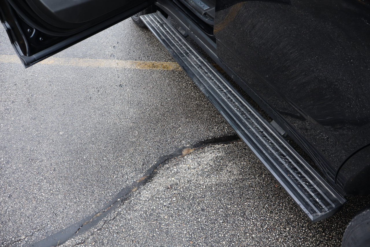 Chevrolet Tahoe High Country 4WD 2022