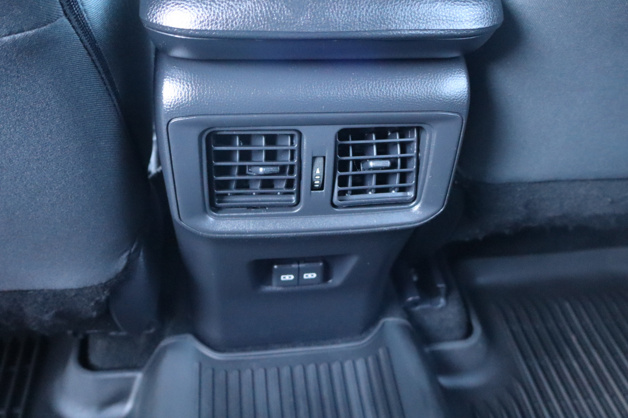 Toyota RAV4 XLE AWD 2022