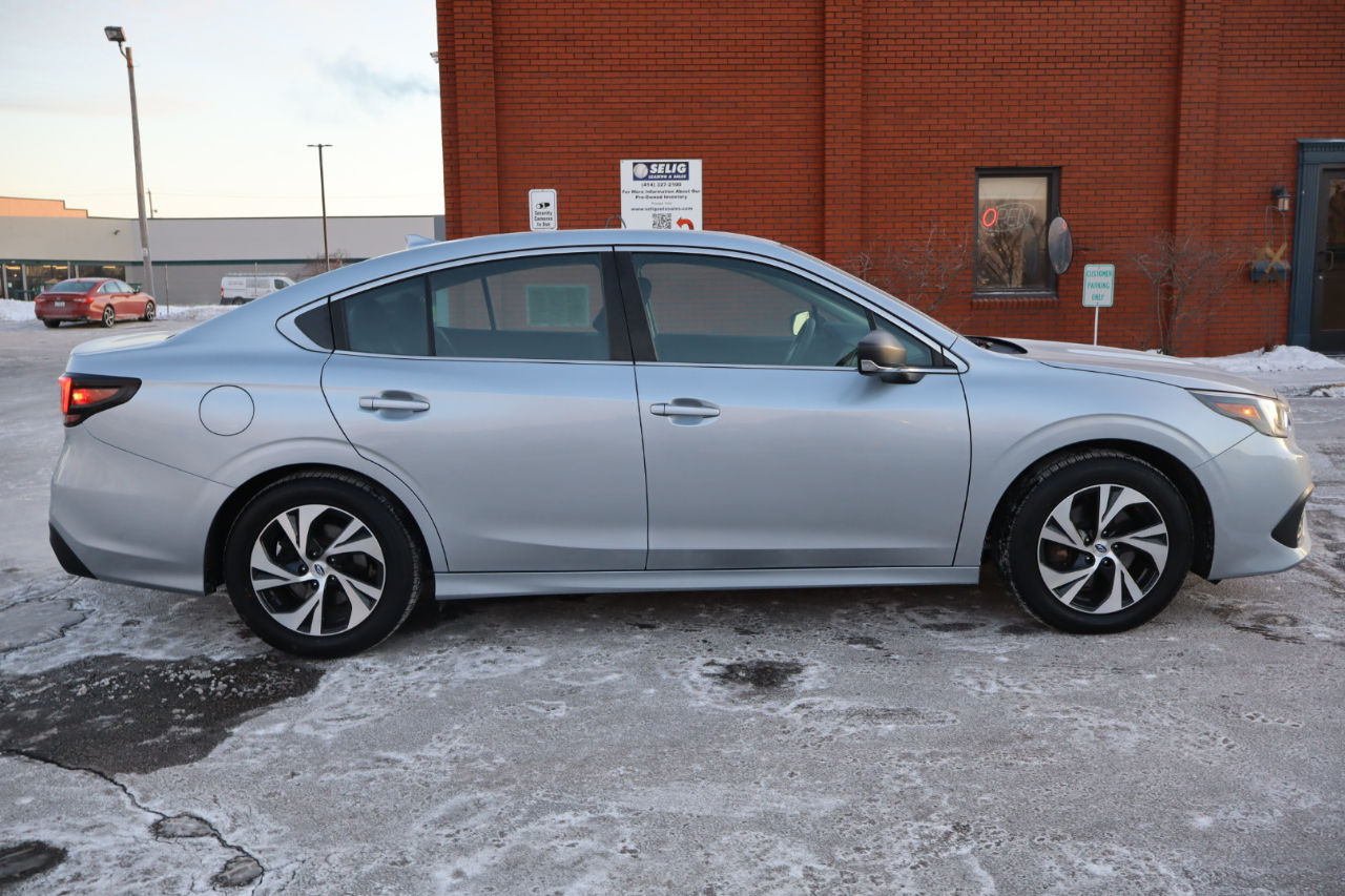 Subaru Legacy AWD 2022