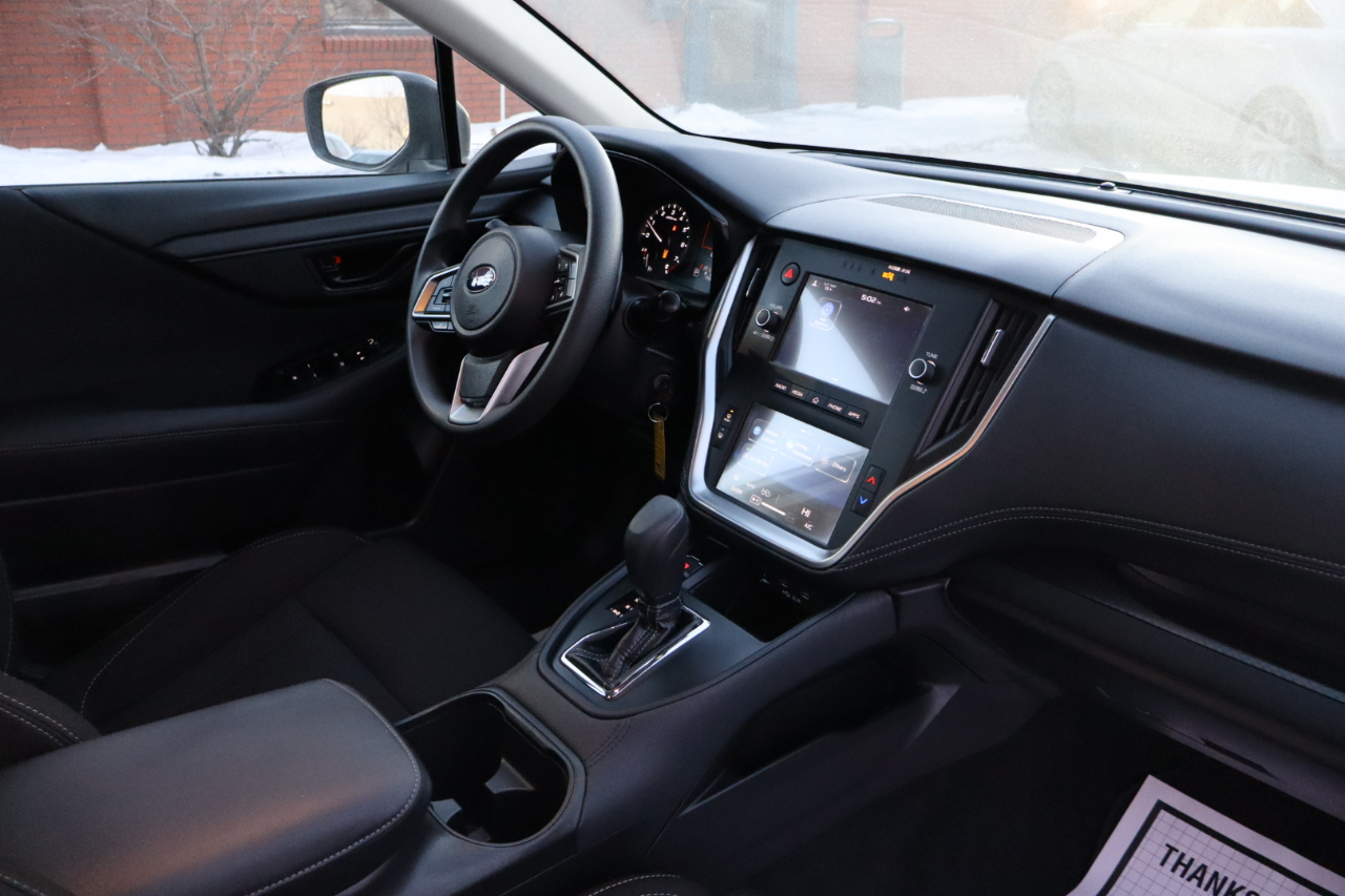 Subaru Legacy AWD 2022