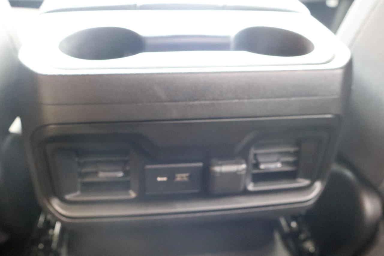 Chevrolet Silverado 1500 RST Crew Cab 4WD 2021