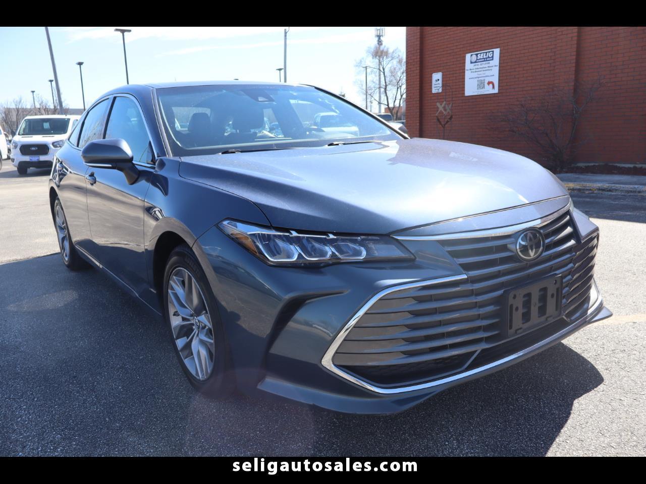 2019 Toyota Avalon XLE