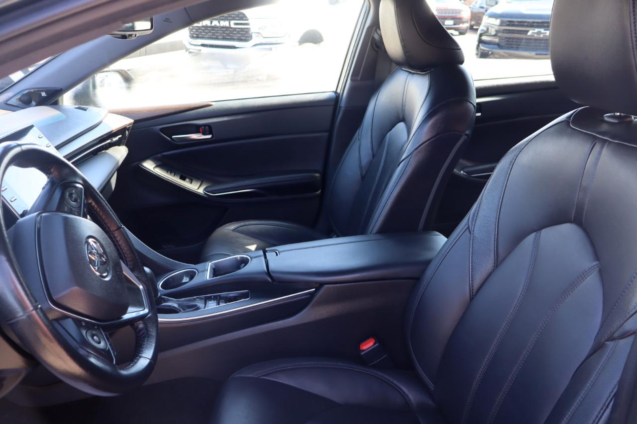 Toyota Avalon XLE 2019