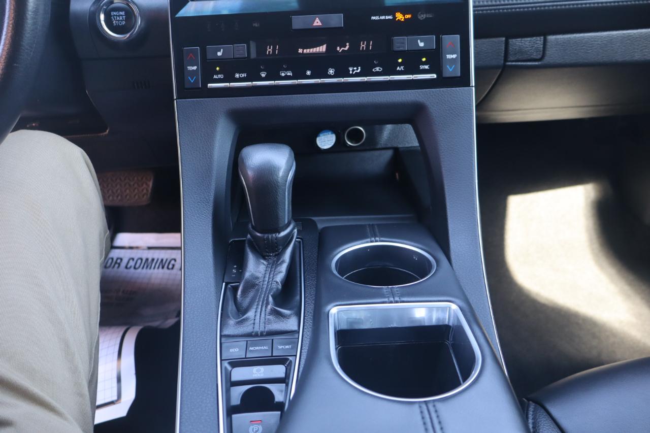 Toyota Avalon XLE 2019