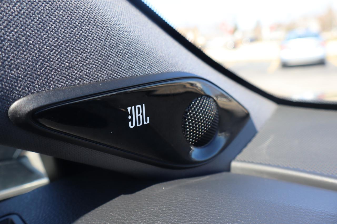 Toyota Avalon XLE 2019