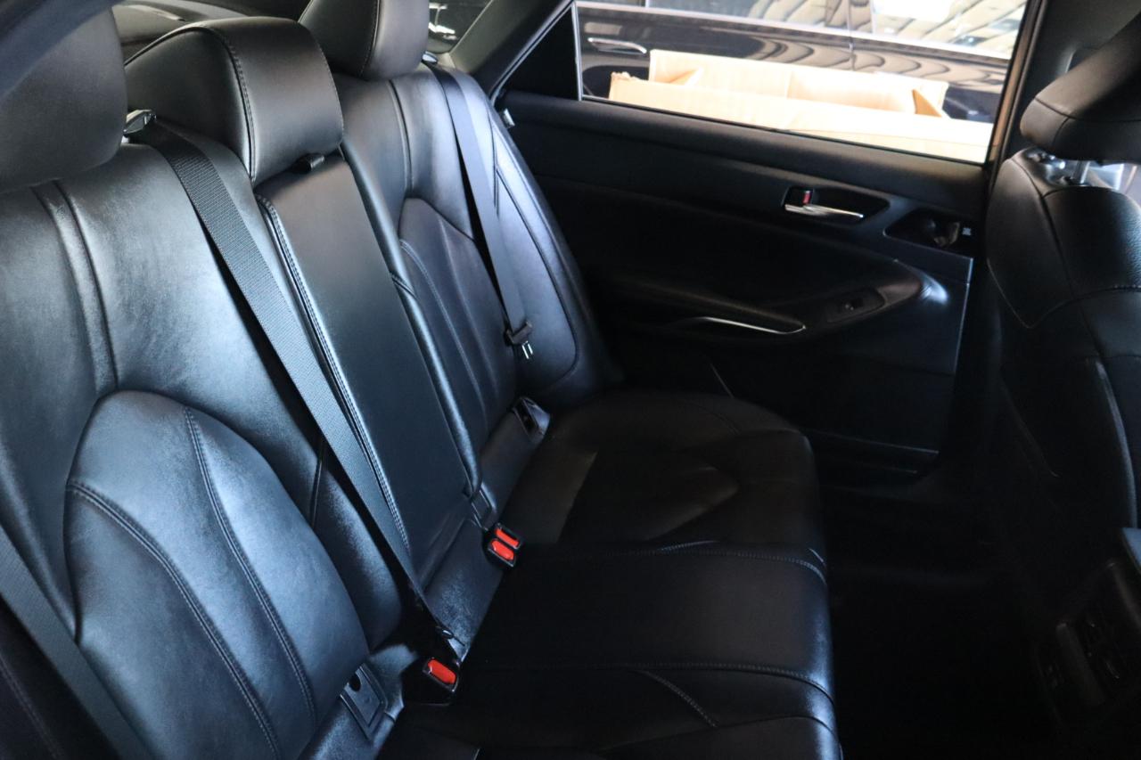 Toyota Avalon XLE 2019