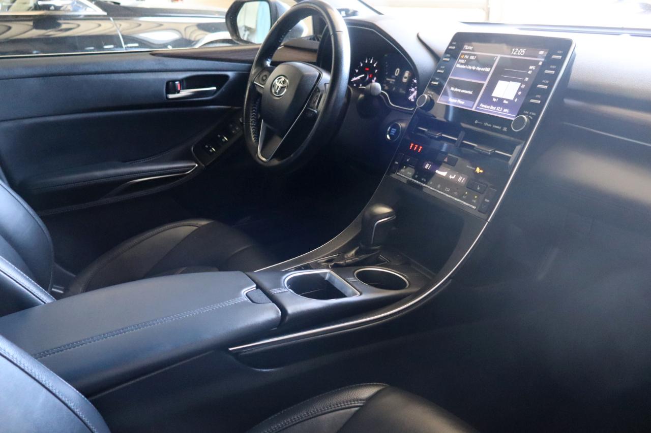 Toyota Avalon XLE 2019