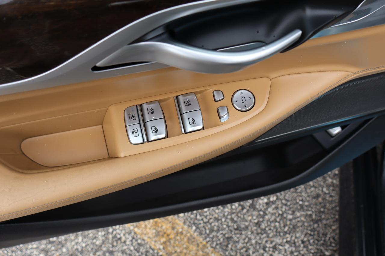 BMW 7-Series 750i xDrive 2022