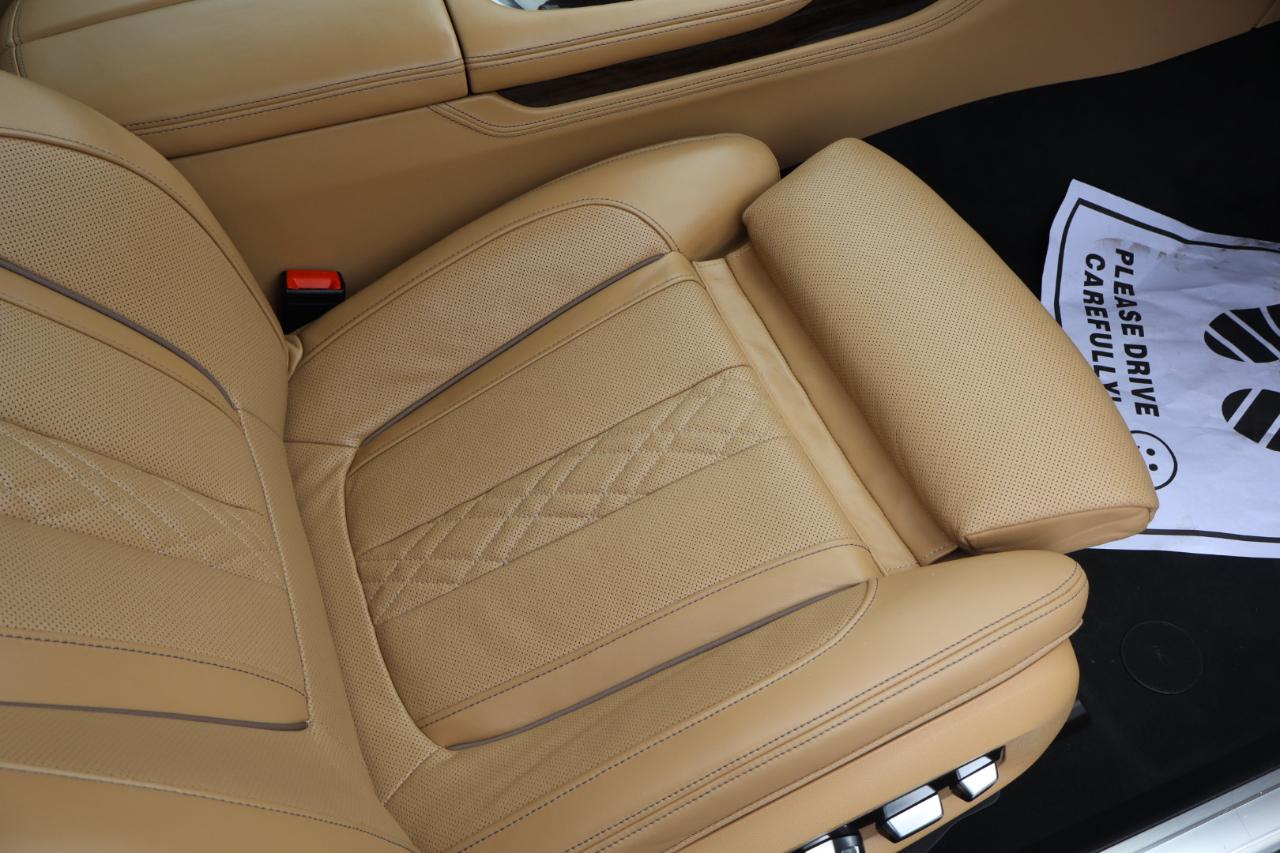 BMW 7-Series 750i xDrive 2022