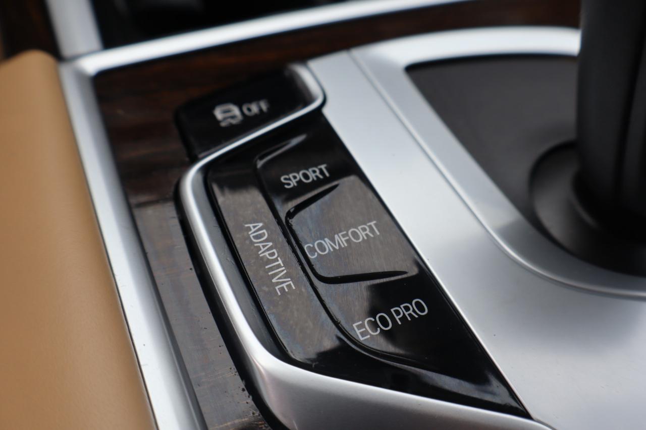 BMW 7-Series 750i xDrive 2022