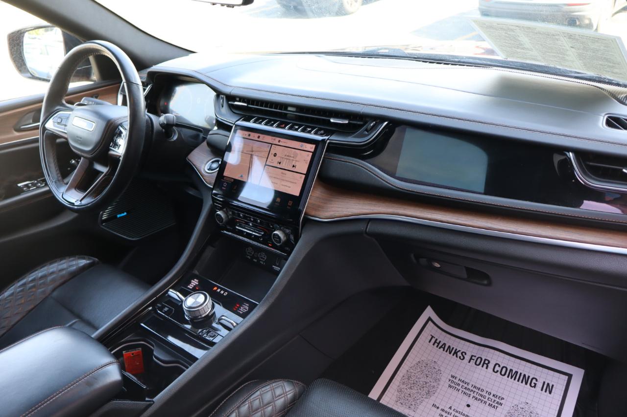 Jeep Grand Cherokee L Summit 4WD 2022