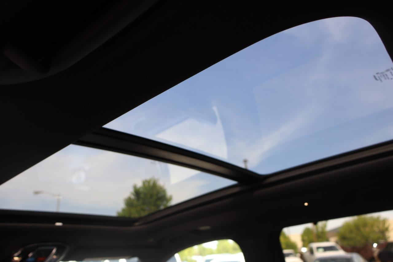 Jeep Grand Cherokee L Summit 4WD 2022