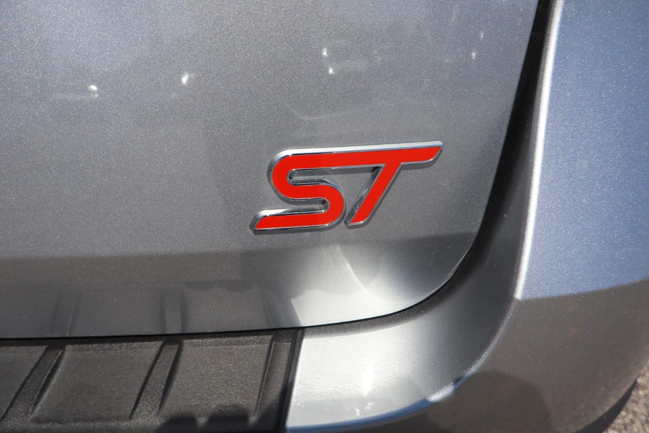 Ford Explorer ST AWD 2022