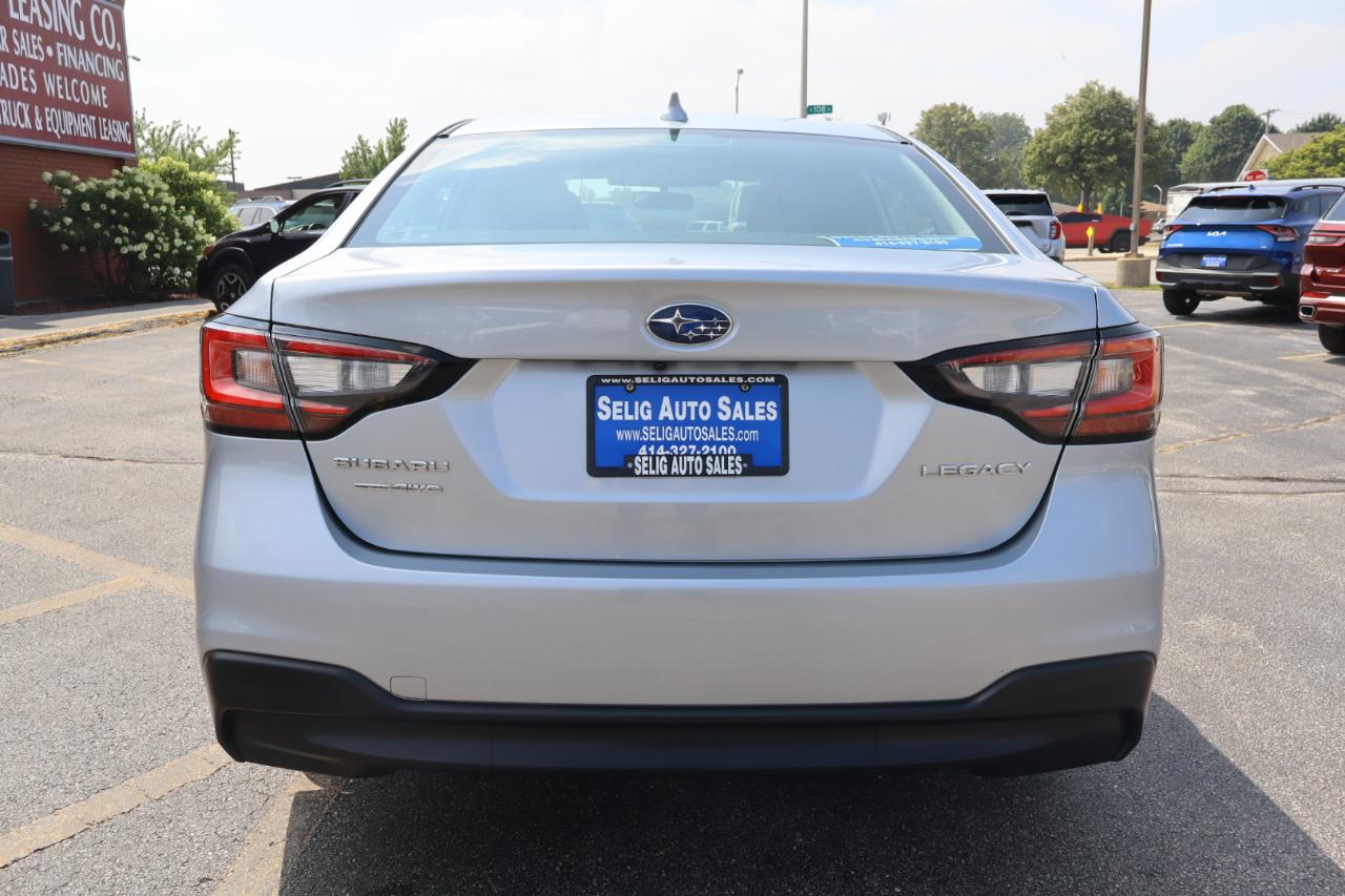 Subaru Legacy  2023