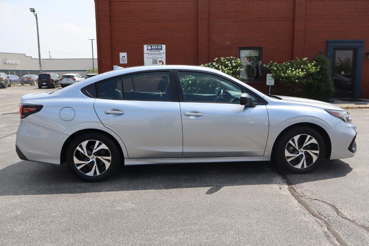 Subaru Legacy  2023