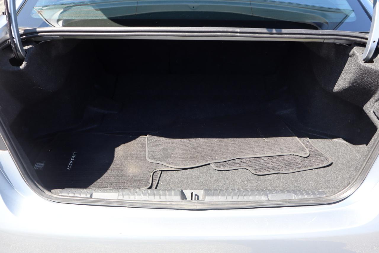 Subaru Legacy  2023
