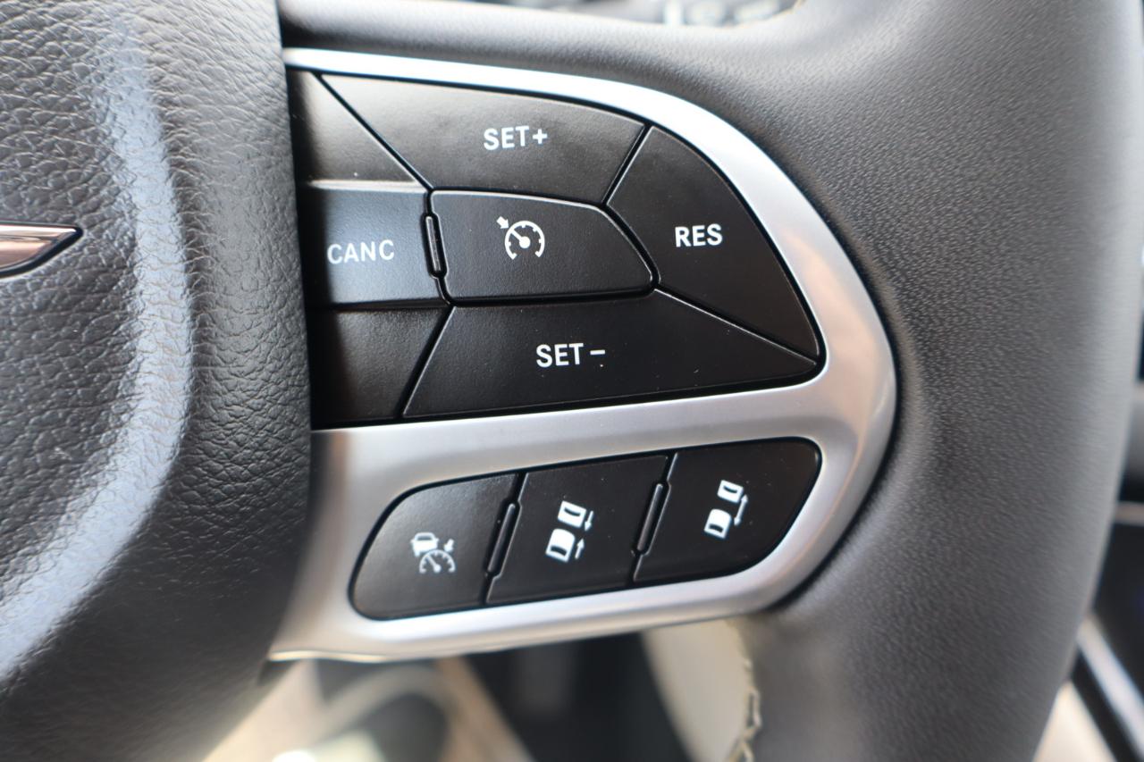 Chrysler Pacifica Touring L 2023