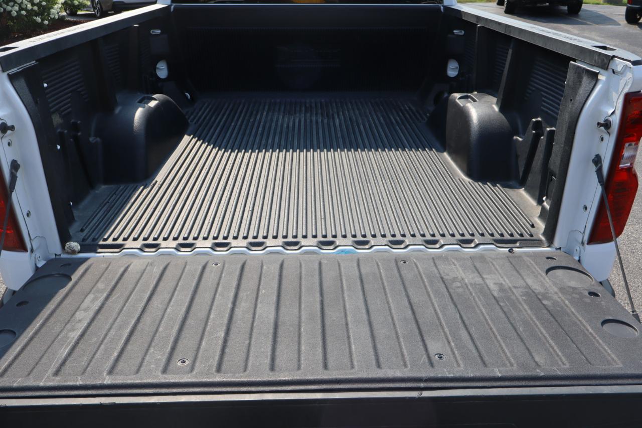 Chevrolet Silverado 1500 LT Crew Cab 4WD 2025