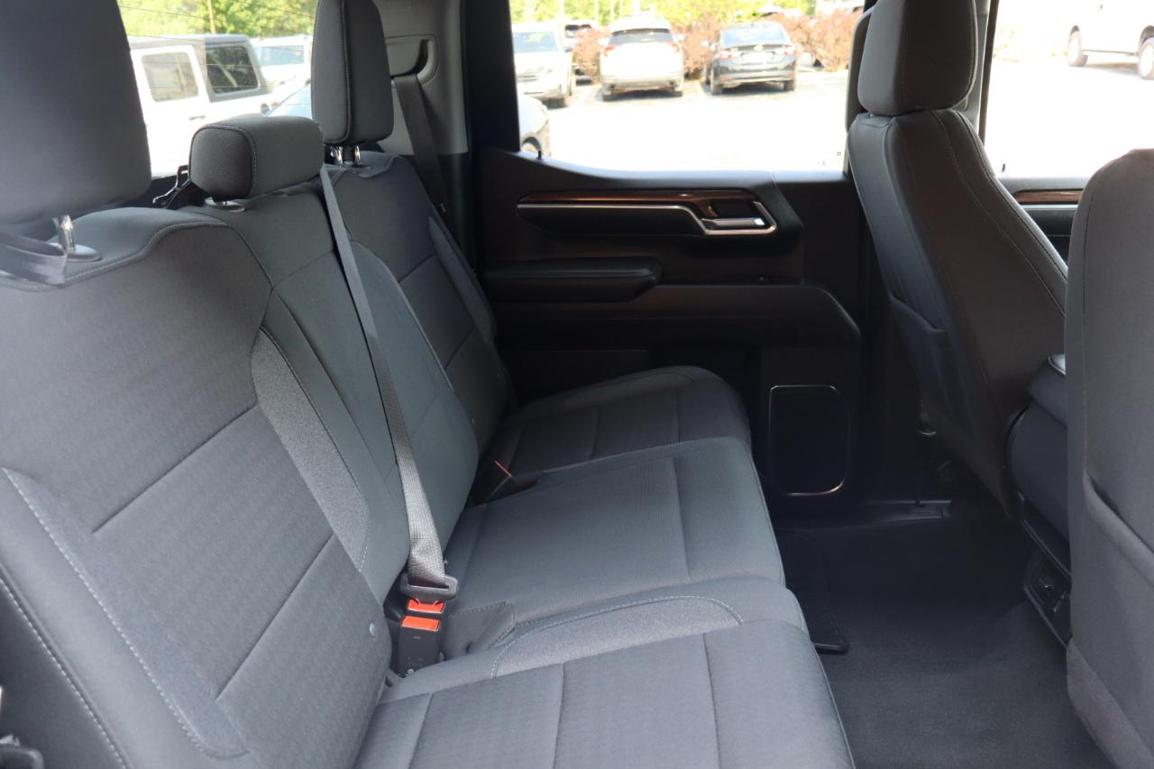 Chevrolet Silverado 1500 LT Crew Cab 4WD 2025
