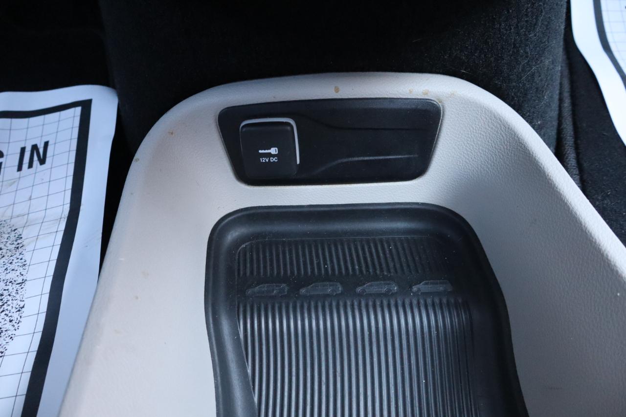 Chrysler Pacifica Touring L 2024
