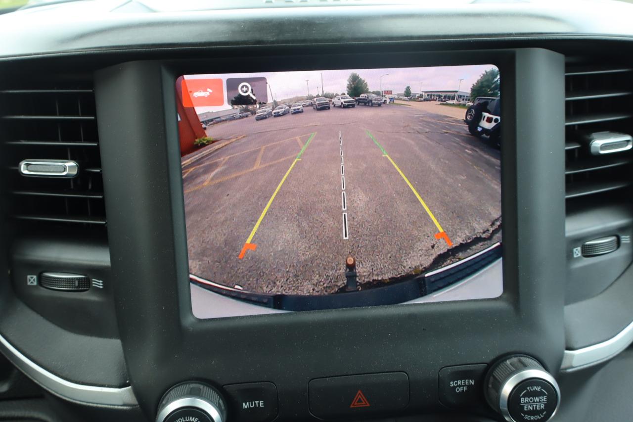 RAM 1500 Big Horn Crew Cab LWB 4WD 2023