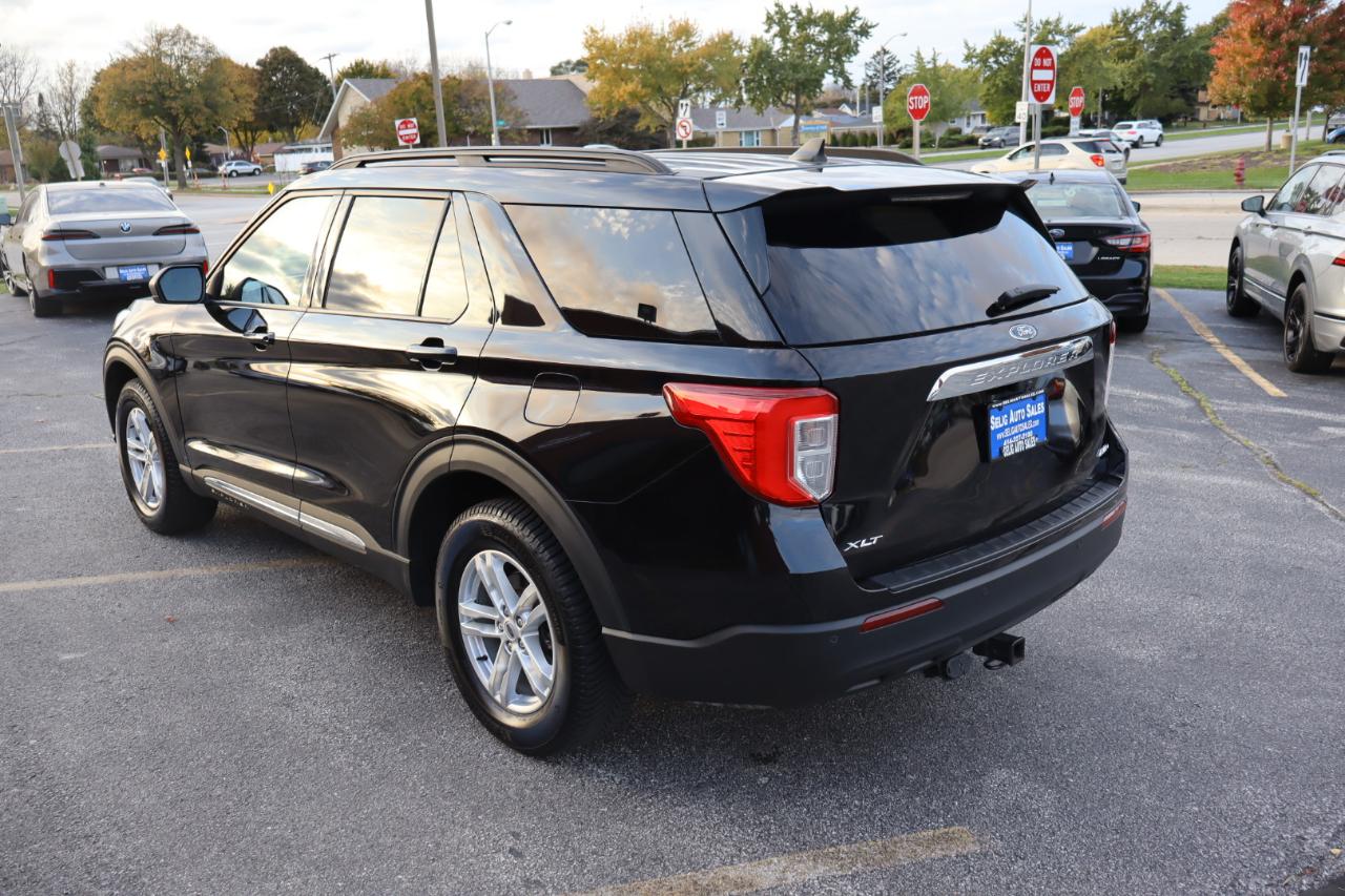 Ford Explorer XLT AWD 2021
