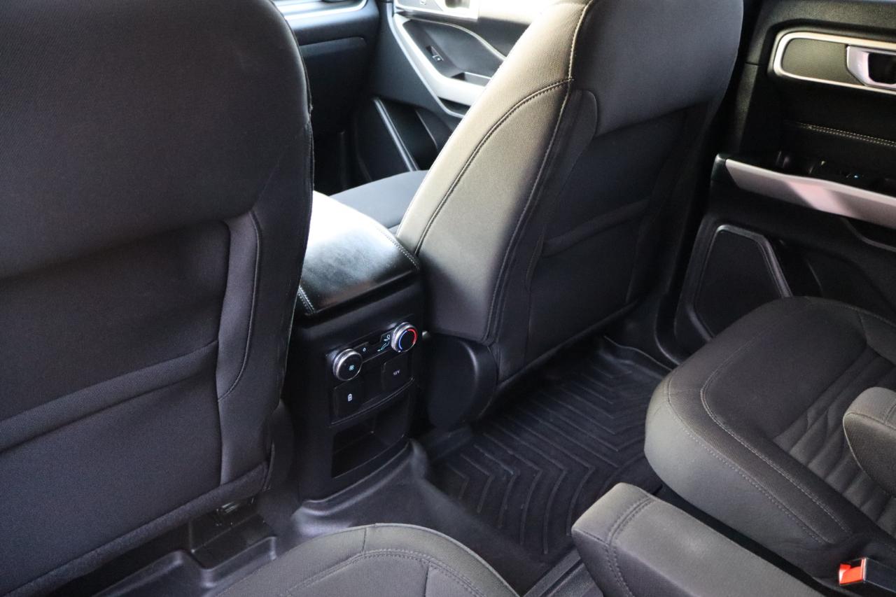 Ford Explorer XLT AWD 2021