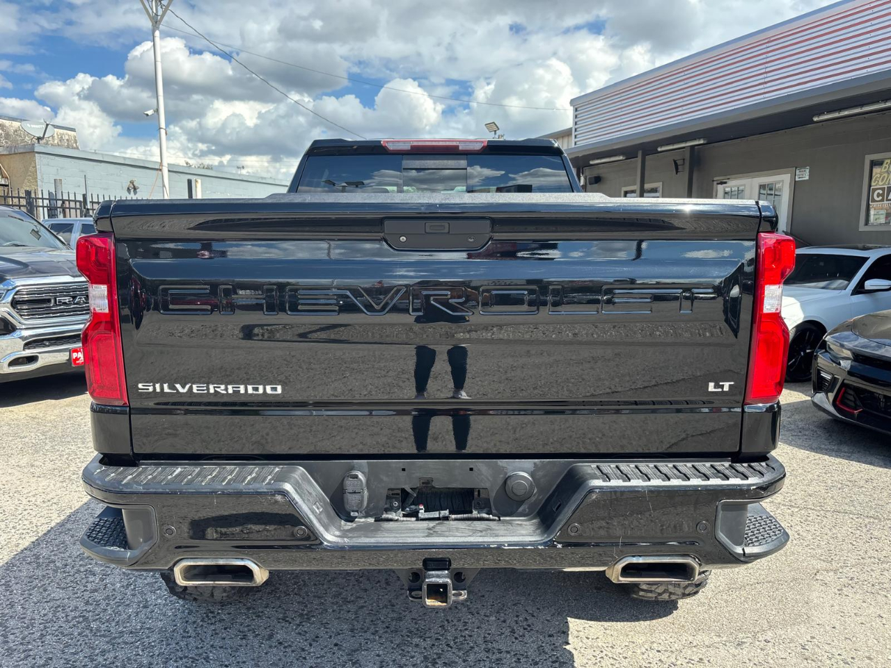 Chevrolet Silverado 1500 Trail Boss LT Crew Cab 4WD 2020 Chevrolet Silverado 1500 Trail Boss LT Crew Cab 4WD 2020