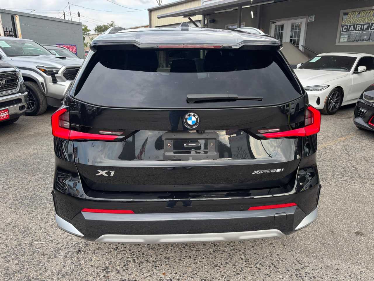 BMW X1 xDrive28i 2025 BMW X1 xDrive28i 2025