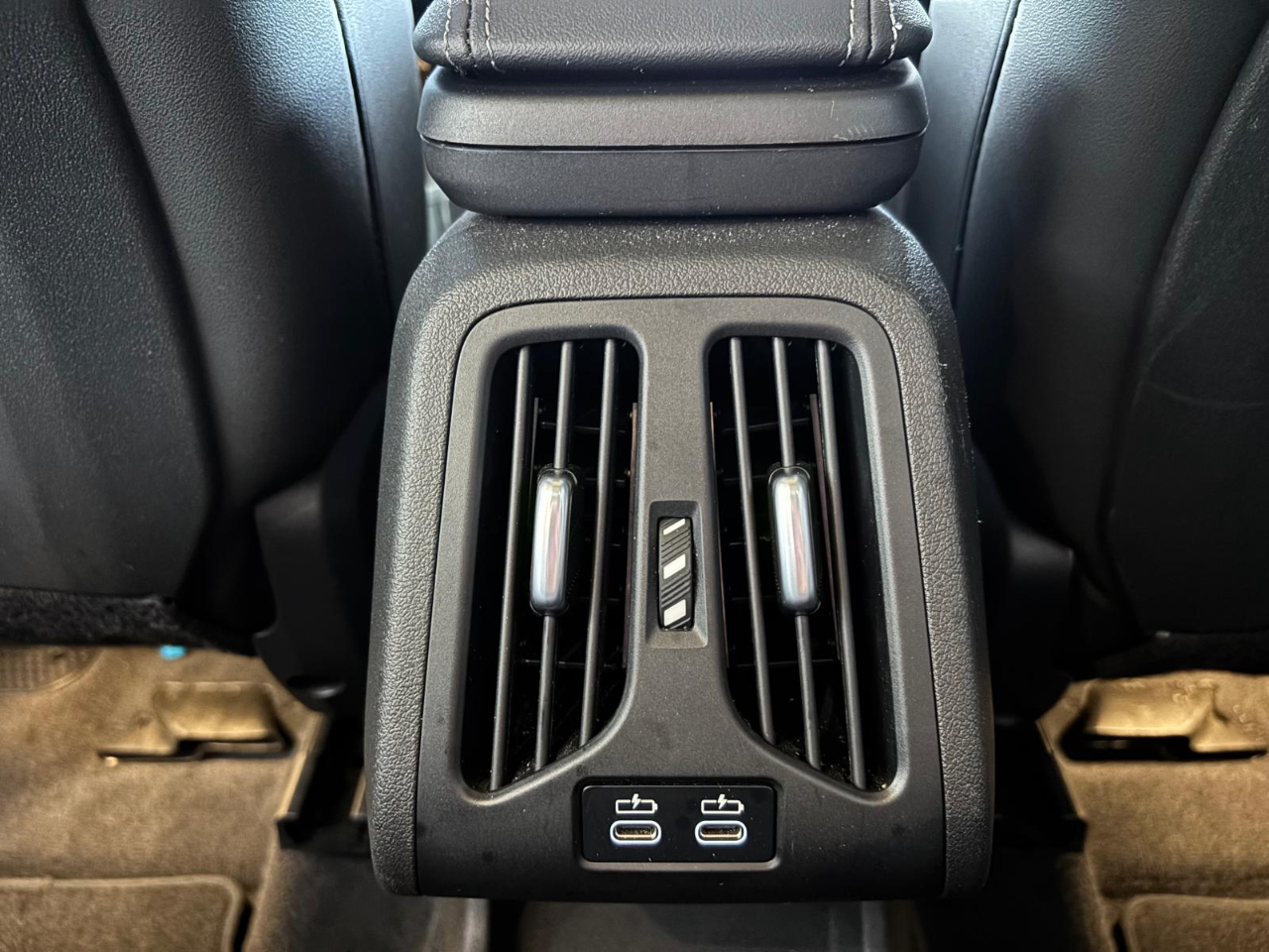 BMW X1 xDrive28i 2025 BMW X1 xDrive28i 2025