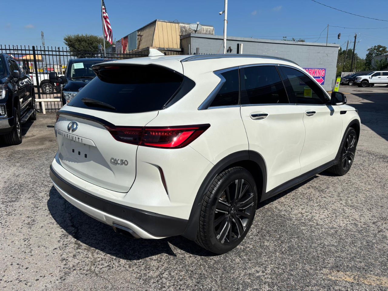 Infiniti QX50 LUXE 2022 Infiniti QX50 LUXE 2022