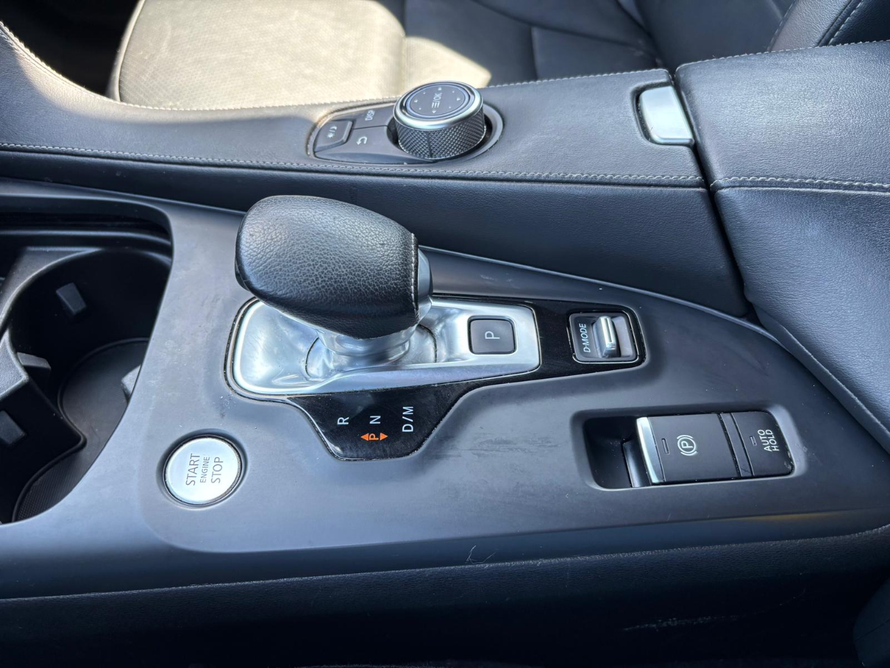 Infiniti QX50 LUXE 2022 Infiniti QX50 LUXE 2022