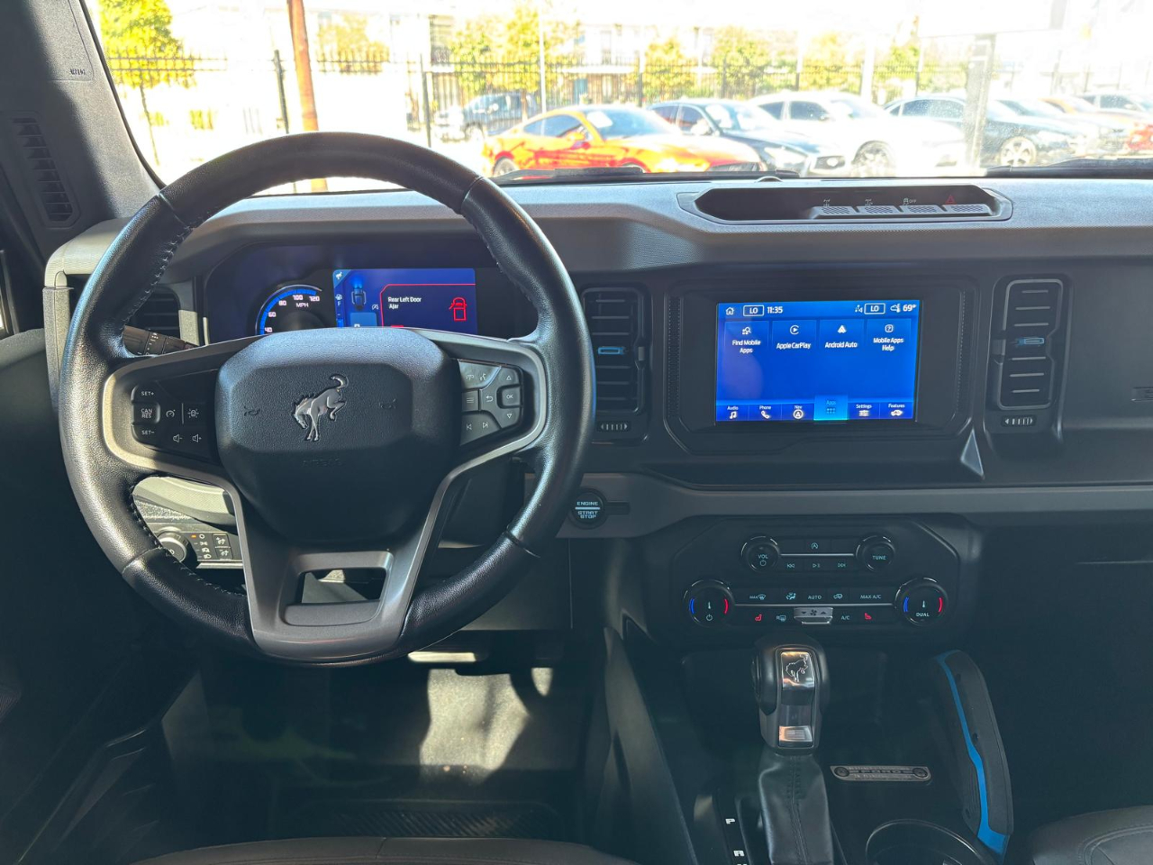 Ford Bronco  2022 Ford Bronco  2022