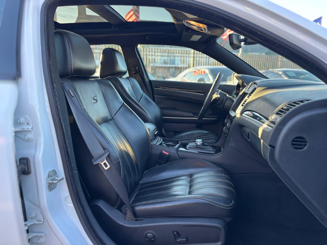 Chrysler 300  2023 Chrysler 300  2023