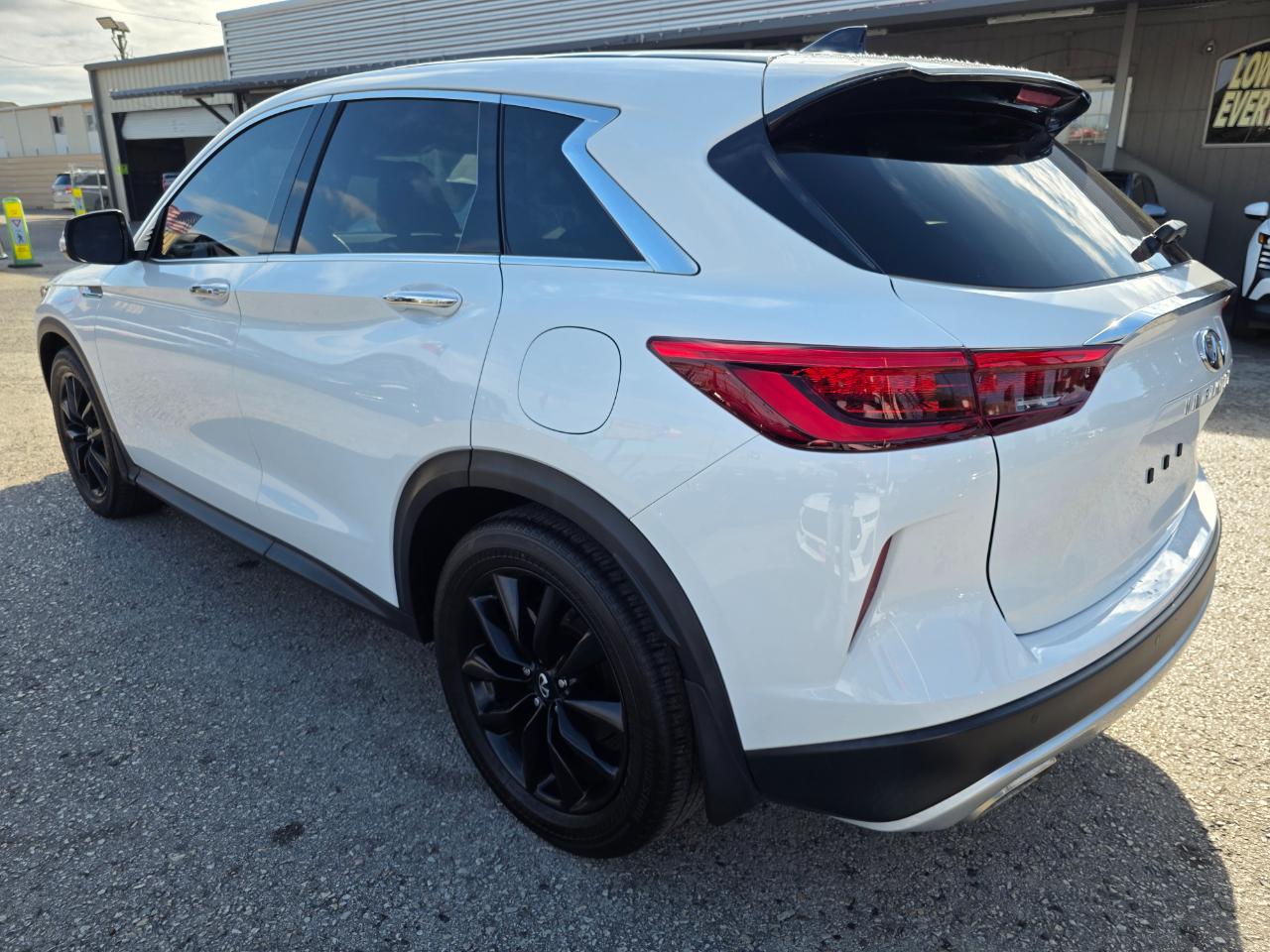 Infiniti QX50 PURE 2021