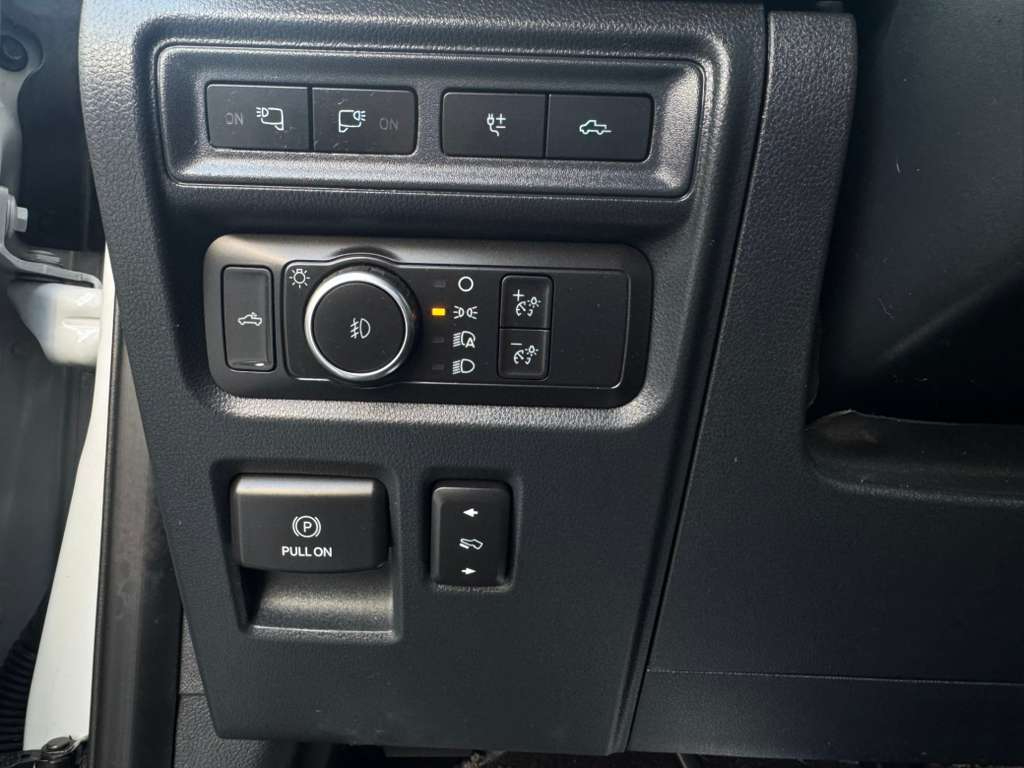 Ford F-150 XL SuperCrew 6.5-ft. Bed 4WD 2021