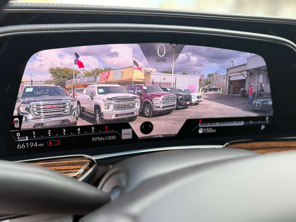 Cadillac Escalade Luxury 2WD 2021