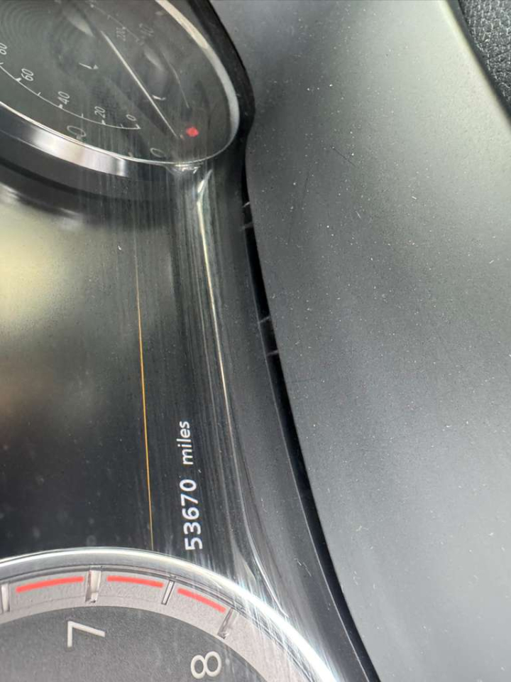 Infiniti QX80 LUXE 2023