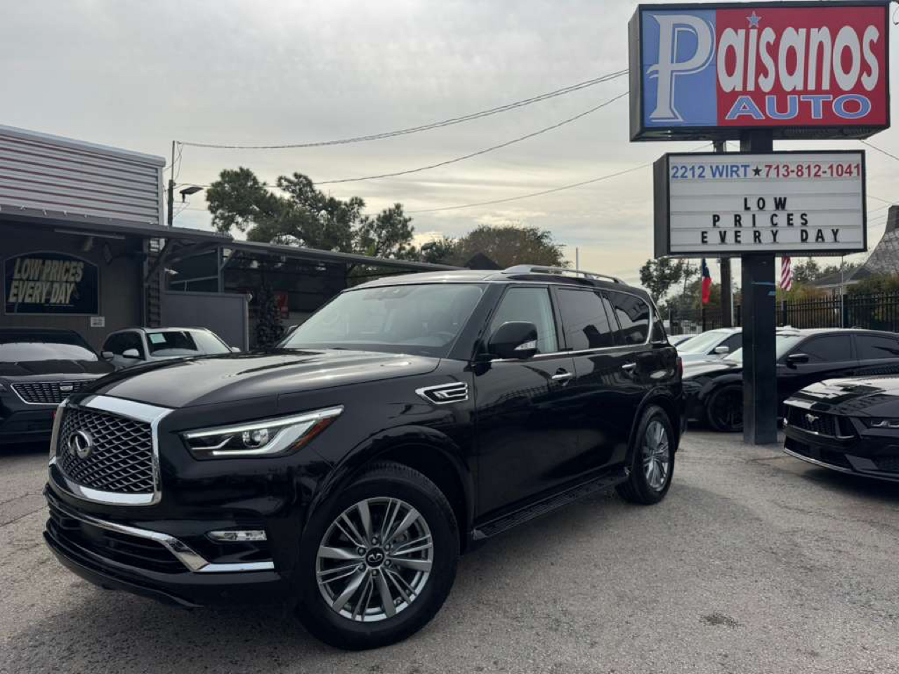 Infiniti QX80 LUXE 2023