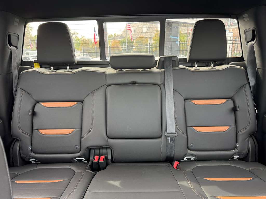 GMC Sierra 2500HD AT4 Crew Cab 4WD 2021