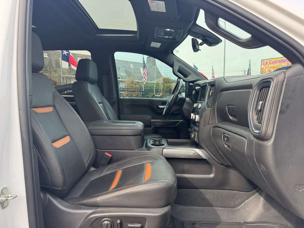 GMC Sierra 2500HD AT4 Crew Cab 4WD 2021