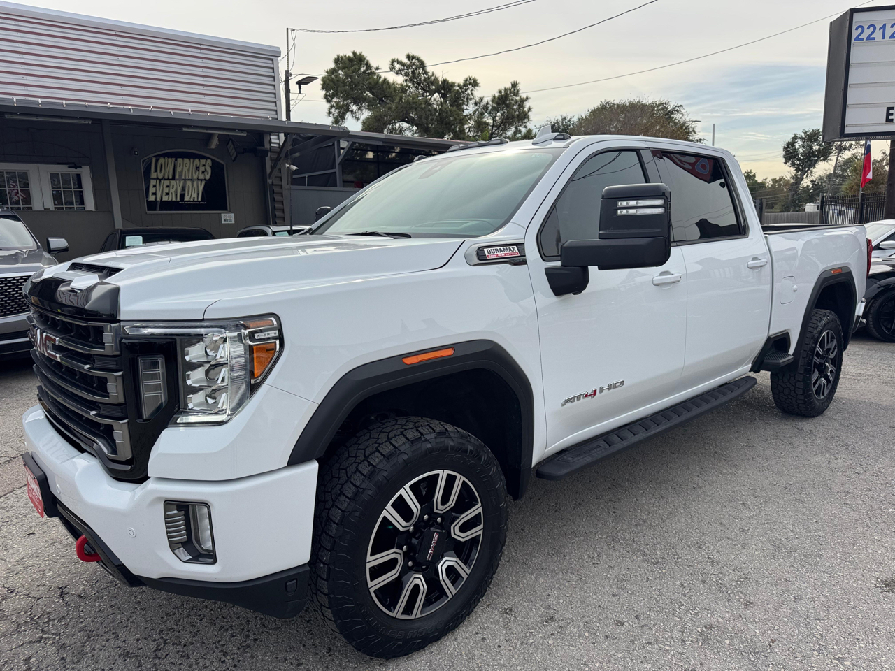 GMC Sierra 2500HD AT4 Crew Cab 4WD 2021