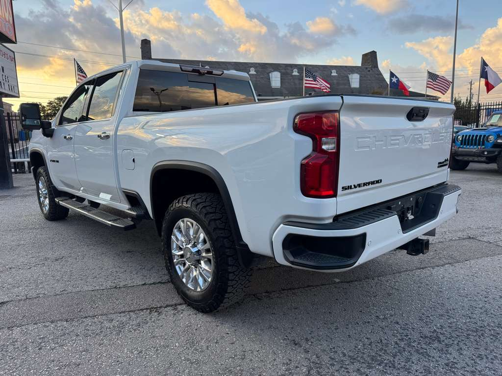 Chevrolet Silverado 2500HD High Country Crew Cab Long Box 4WD 2020