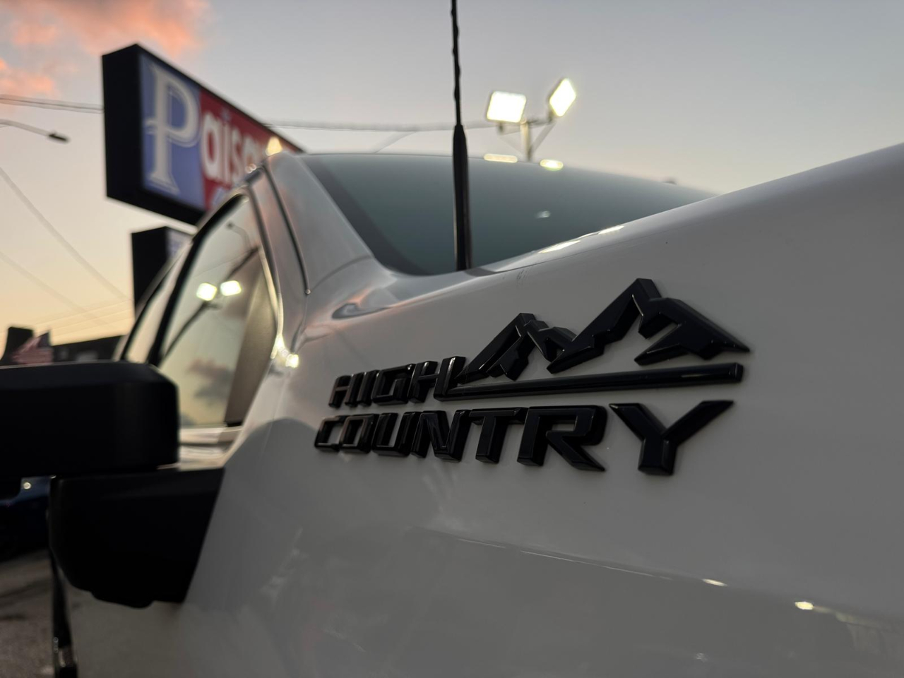 Chevrolet Silverado 2500HD High Country Crew Cab Long Box 4WD 2020