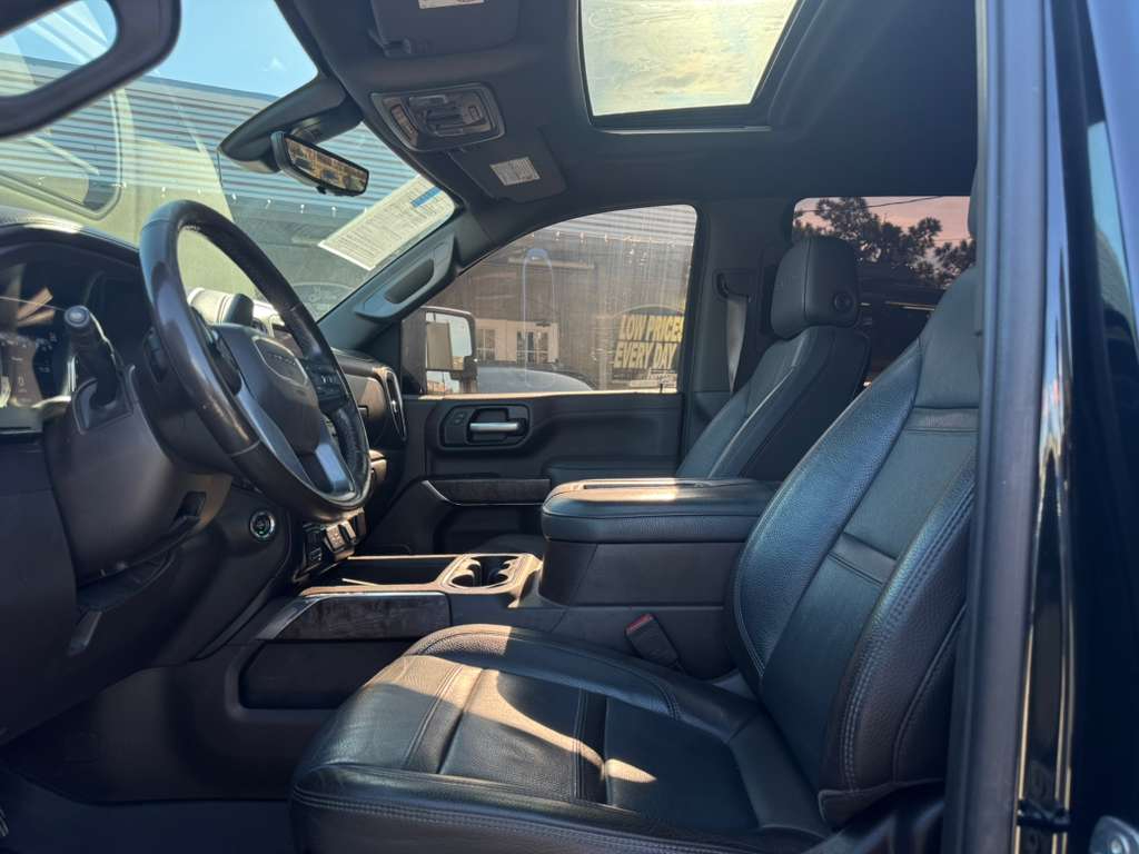 GMC Sierra 2500HD Denali Crew Cab 4WD 2021