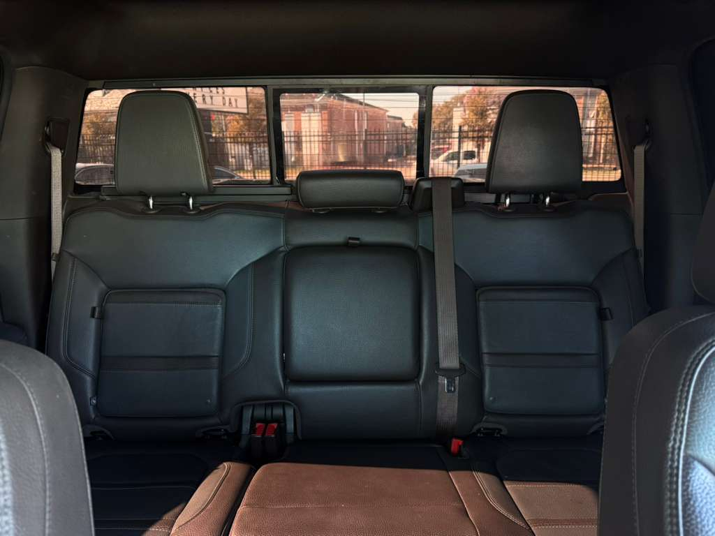 GMC Sierra 2500HD Denali Crew Cab 4WD 2021