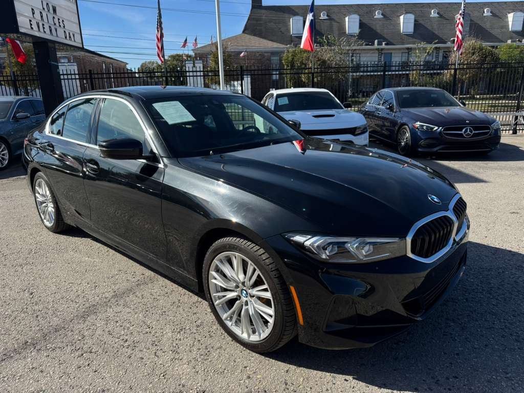 BMW 3-Series 330i 2024