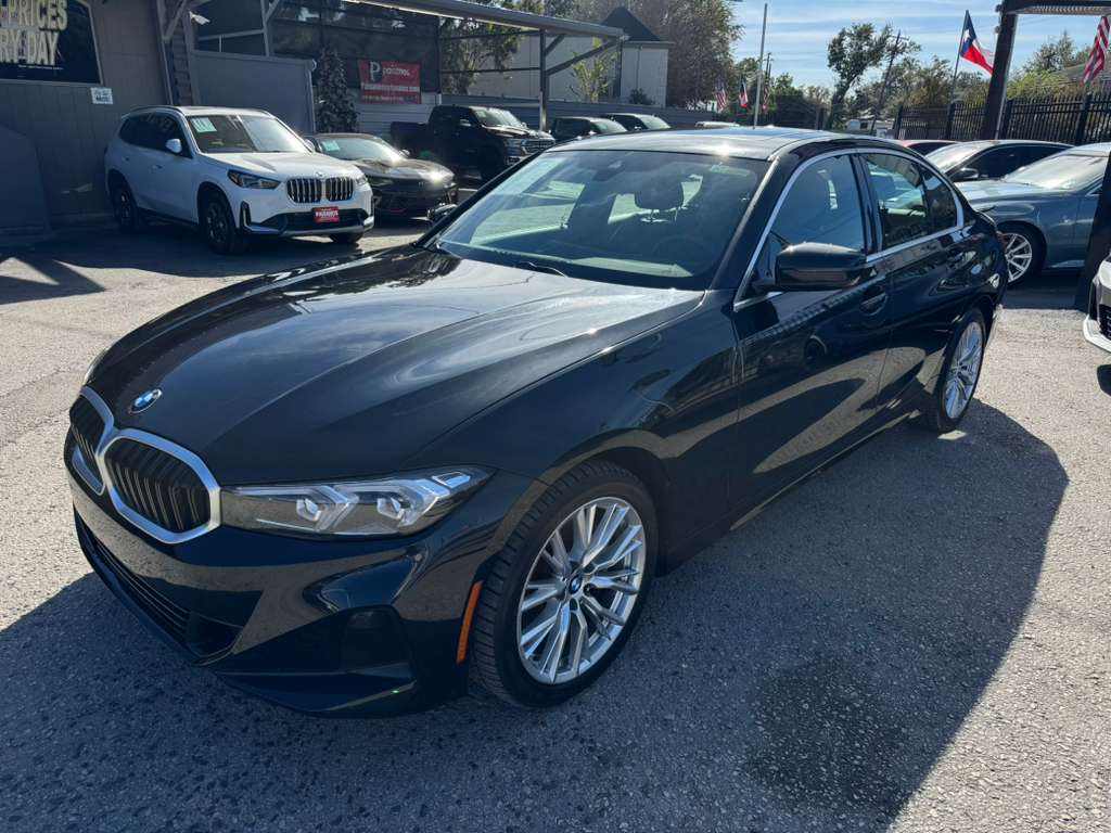 BMW 3-Series 330i 2024
