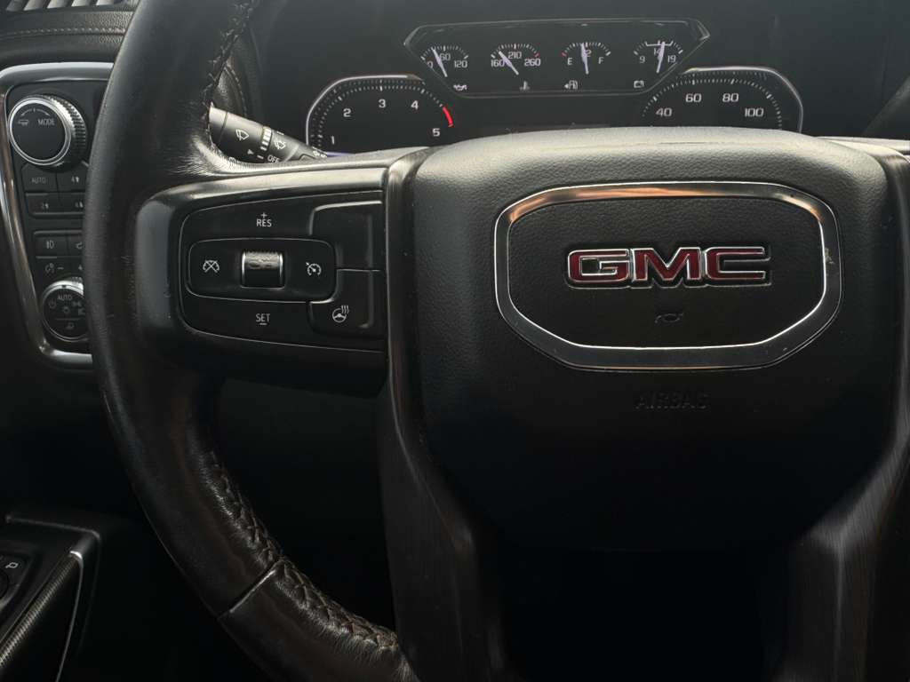 GMC Sierra 2500HD AT4 Crew Cab 4WD 2022